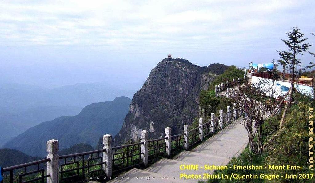 Emeishan 174.JPG